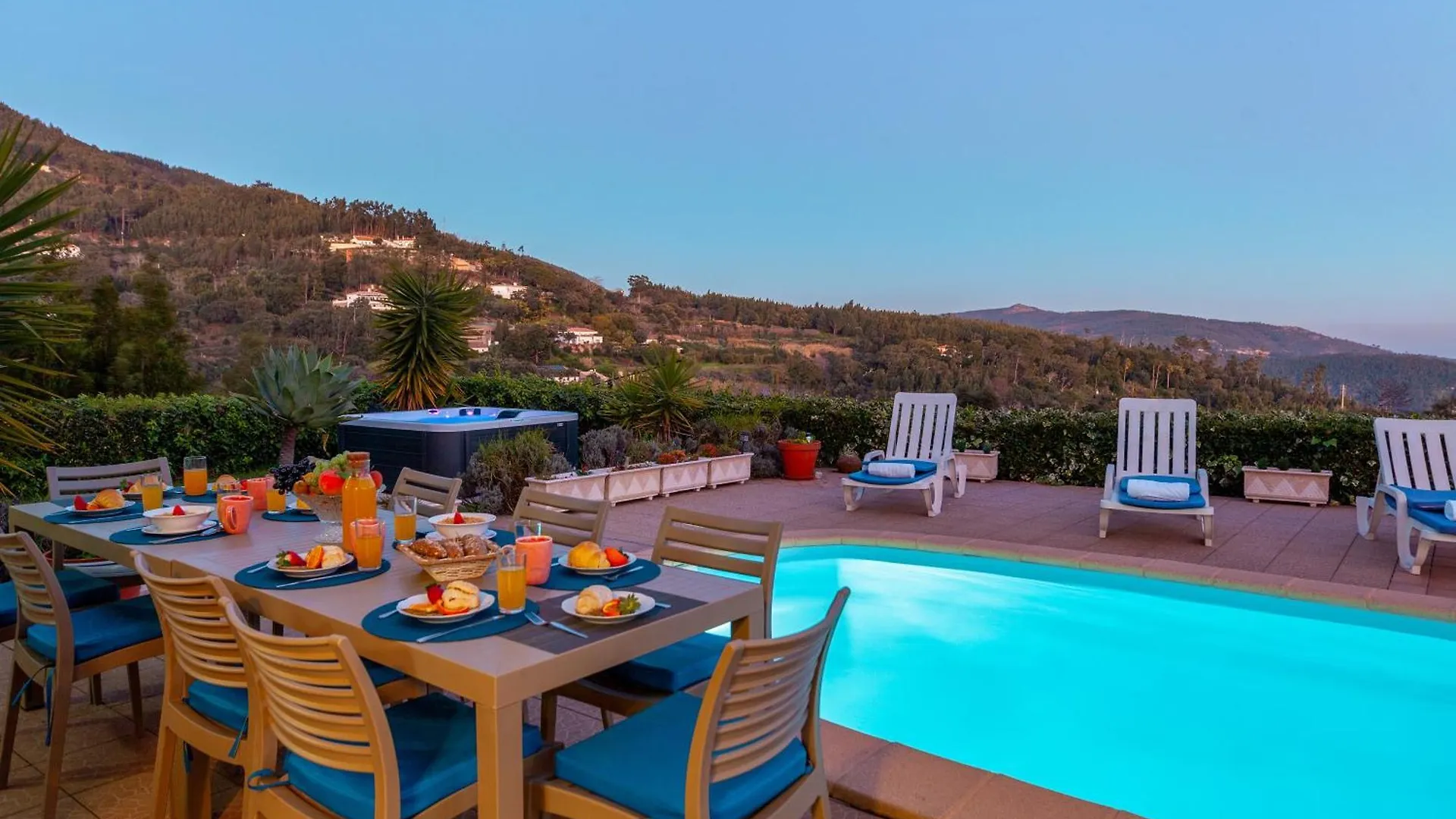 Villa Monchique Royal By Algarve Vacation