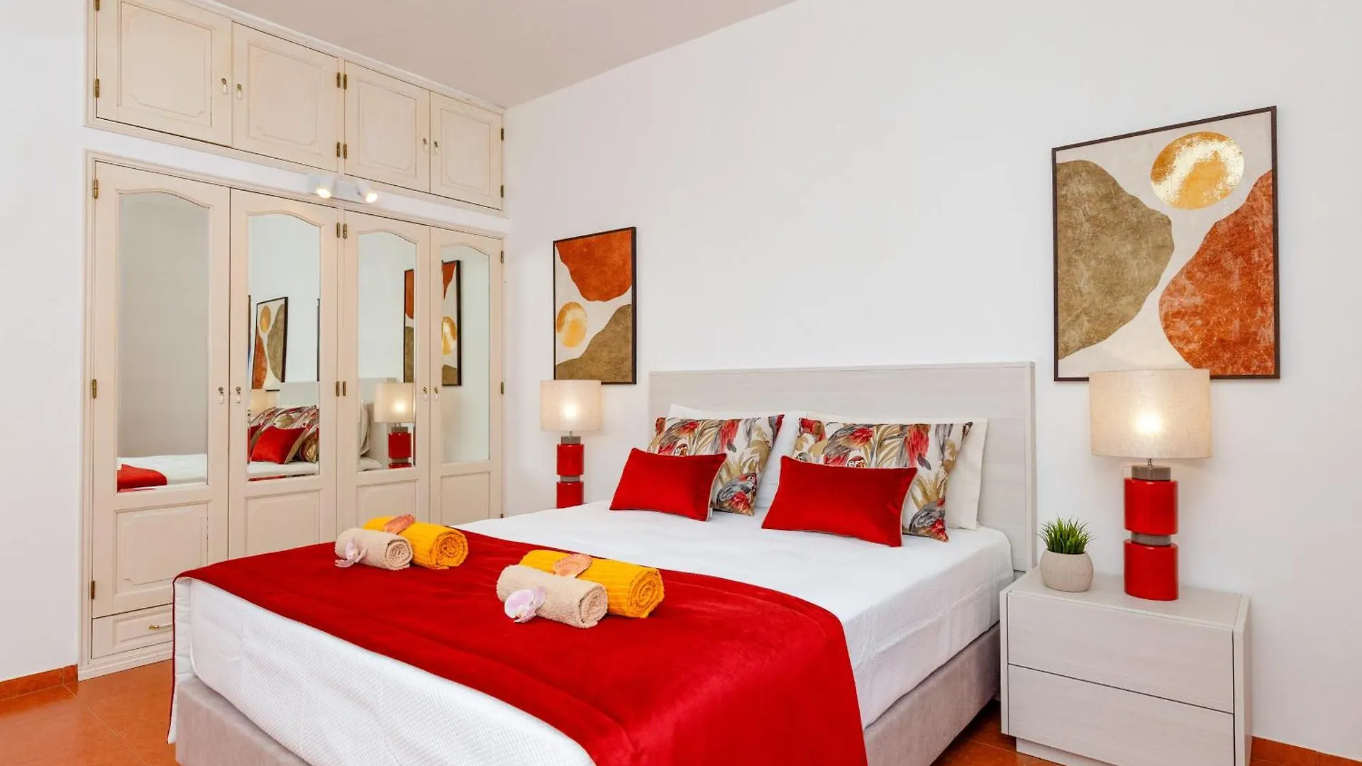 Villa Monchique Royal By Algarve Vacation