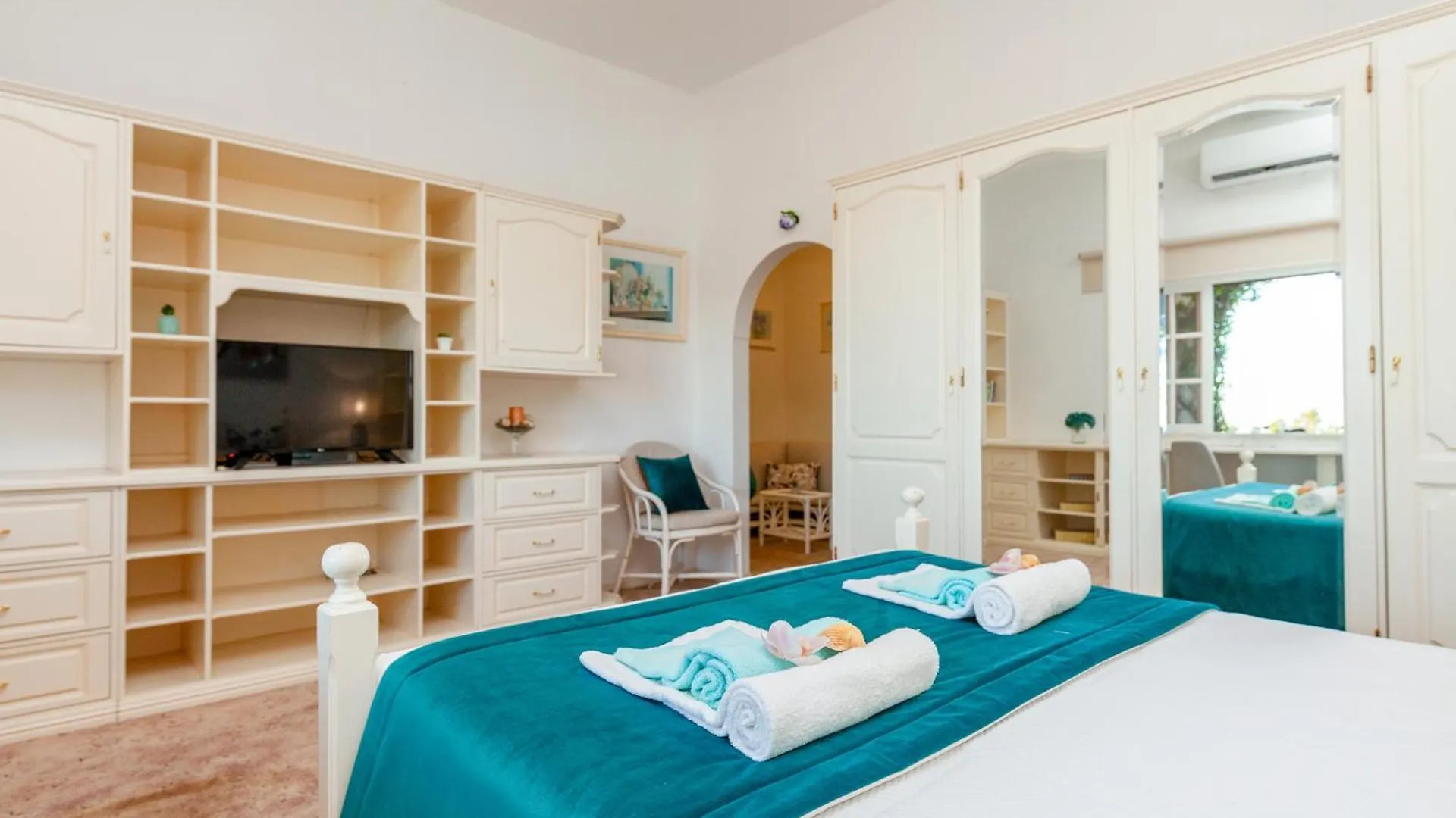 Villa Monchique Royal By Algarve Vacation Holiday home